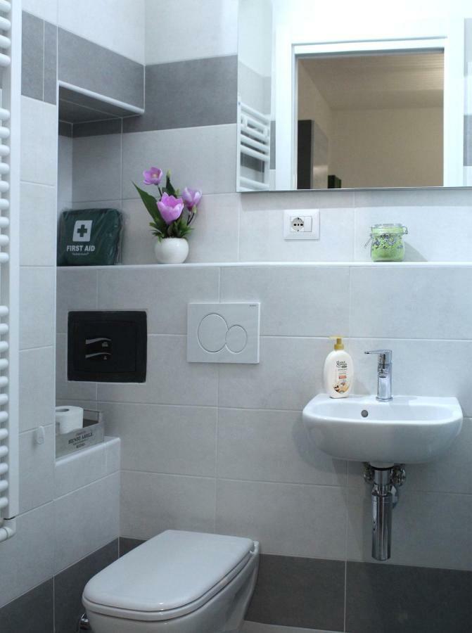 Daniel House Apartment Bellano Luaran gambar