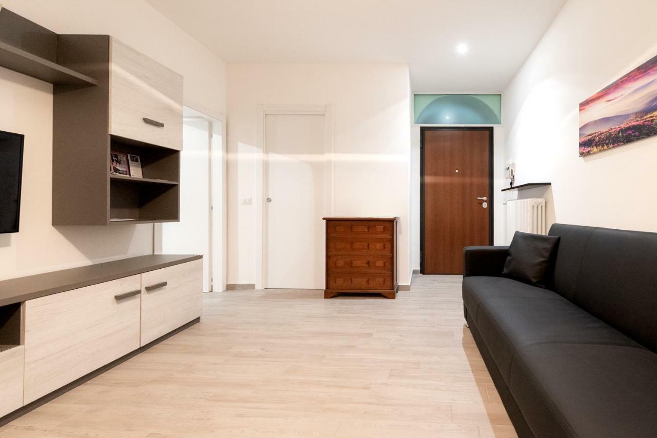 Daniel House Apartment Bellano Luaran gambar