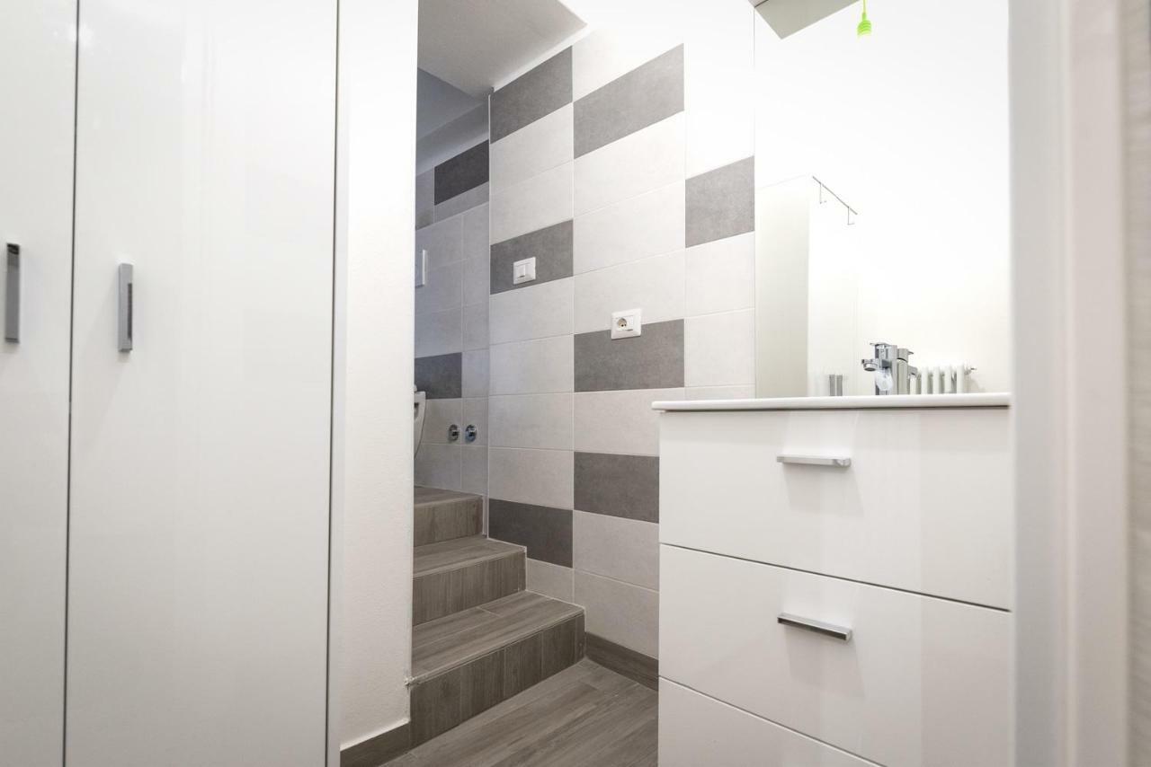 Daniel House Apartment Bellano Luaran gambar